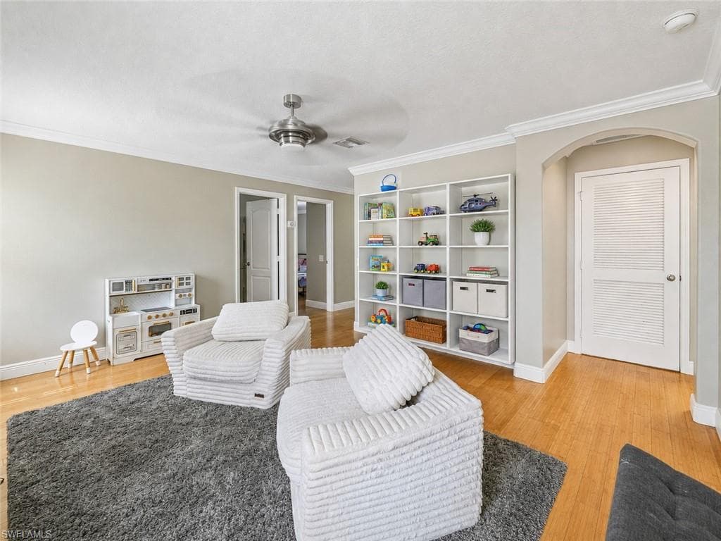 2538 Blackburn CIR-18