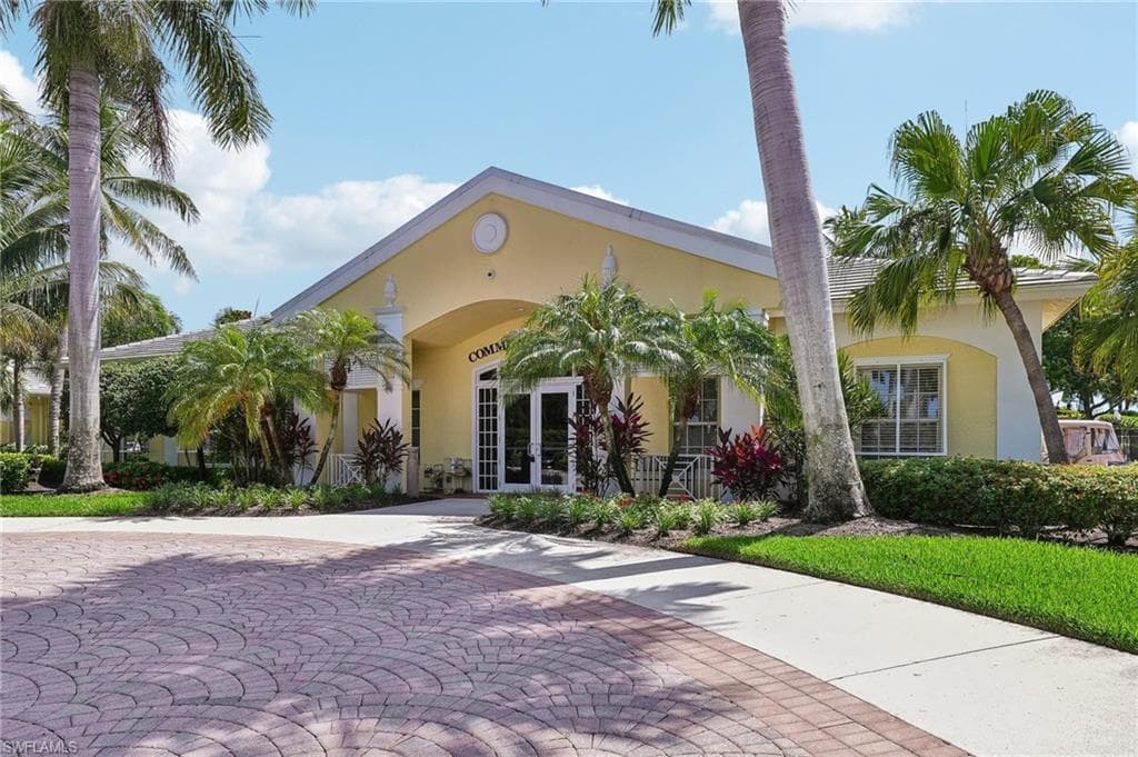 2538 Blackburn CIR-29