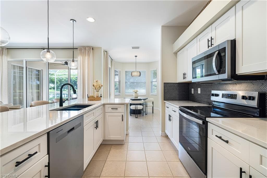 9512 Blue Stone CIR-8