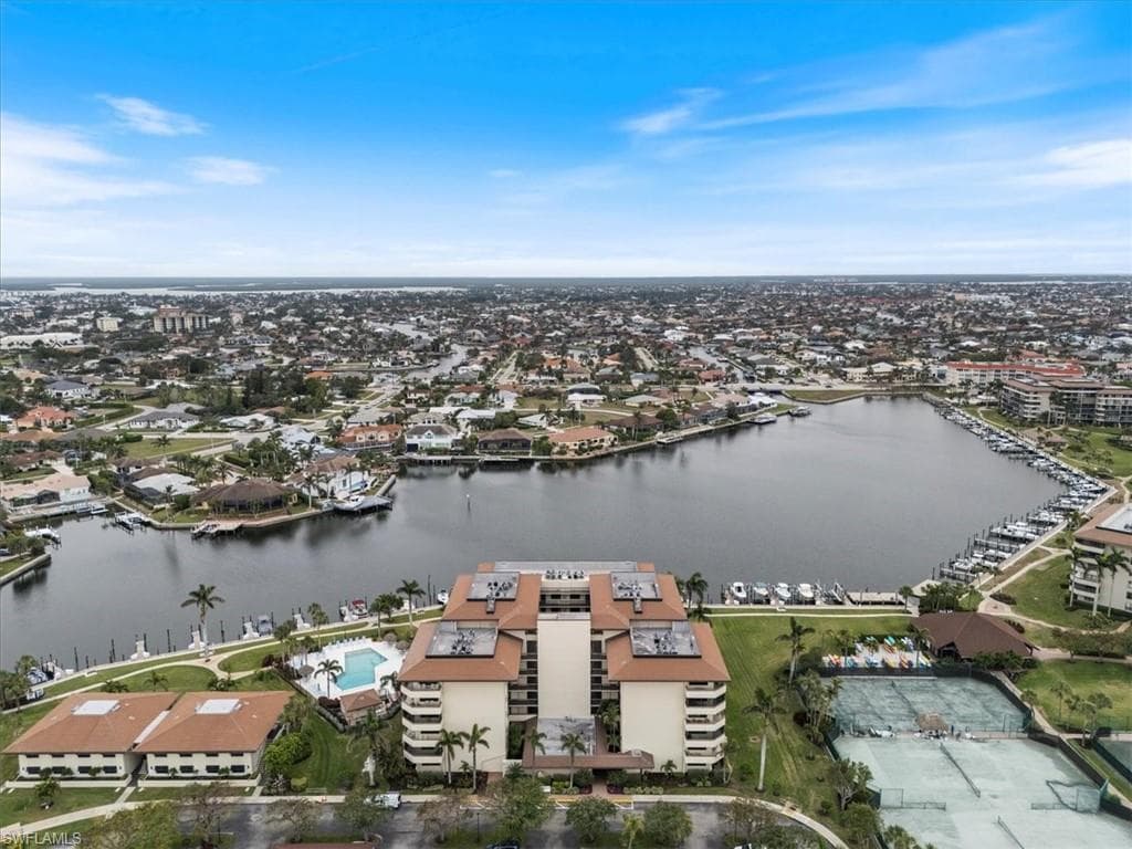 601 Seaview CT C103-2