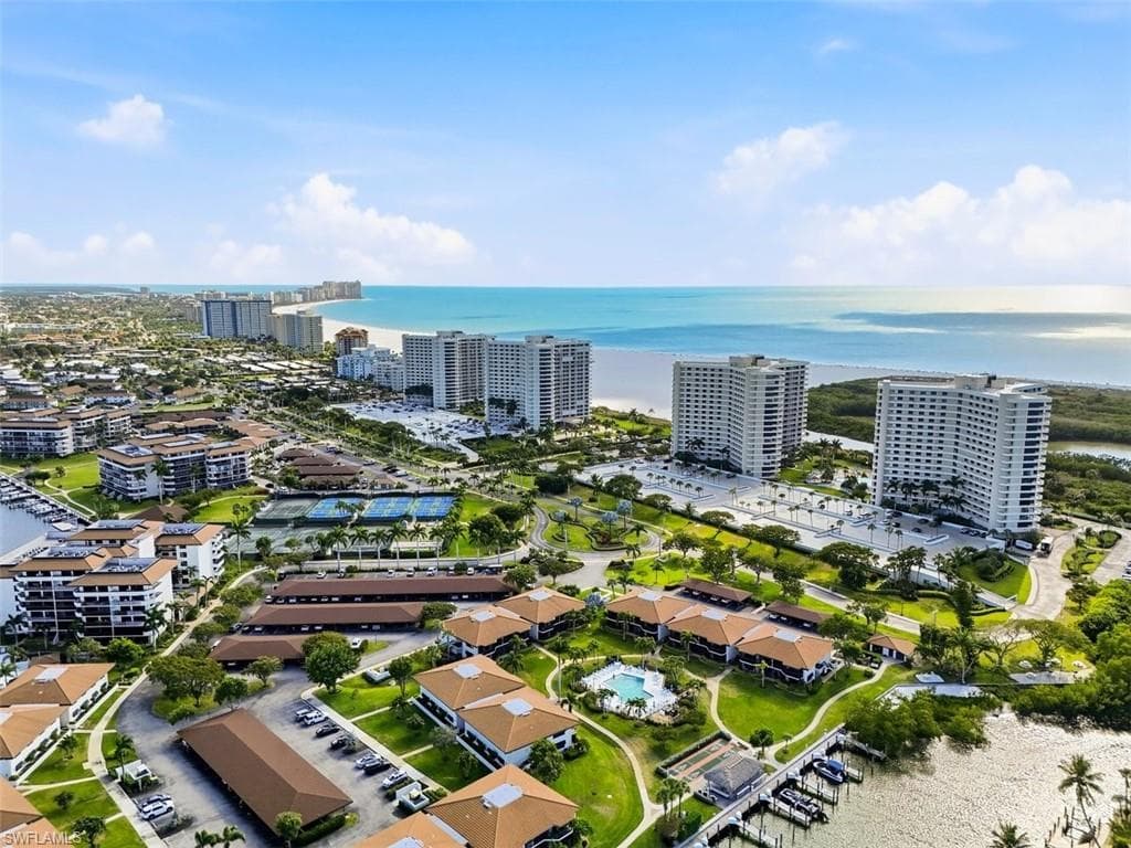 601 Seaview CT C103-1