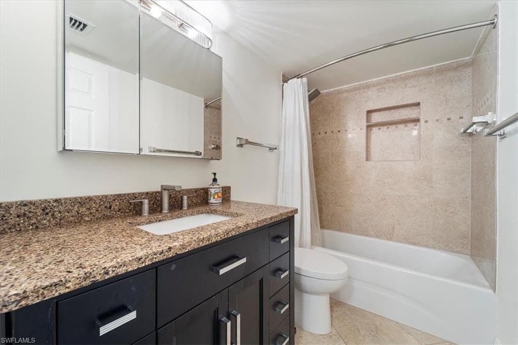 601 Seaview CT C103-20