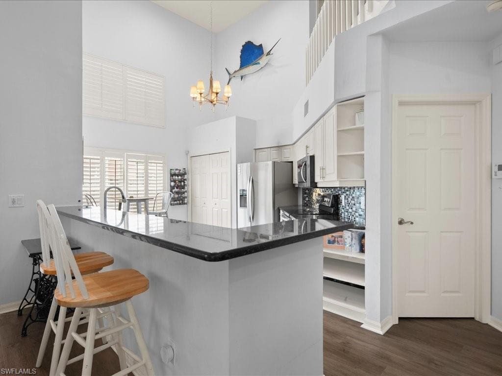 3570 Kent DR-4