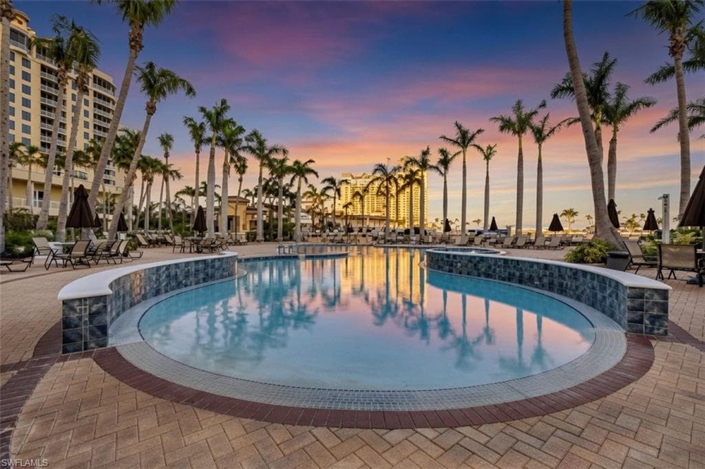 6081 Silver King BLVD 202-40