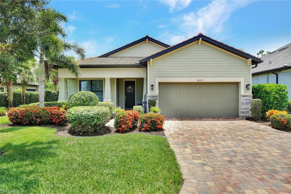 14243 Moonlit WAY-1