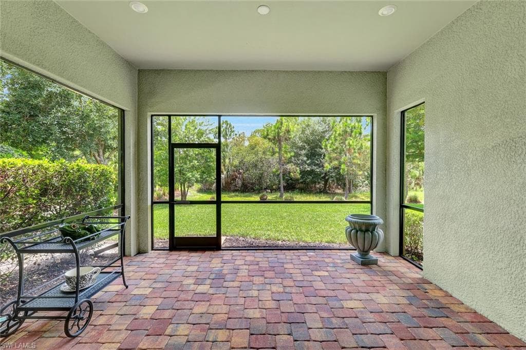 14243 Moonlit WAY-20