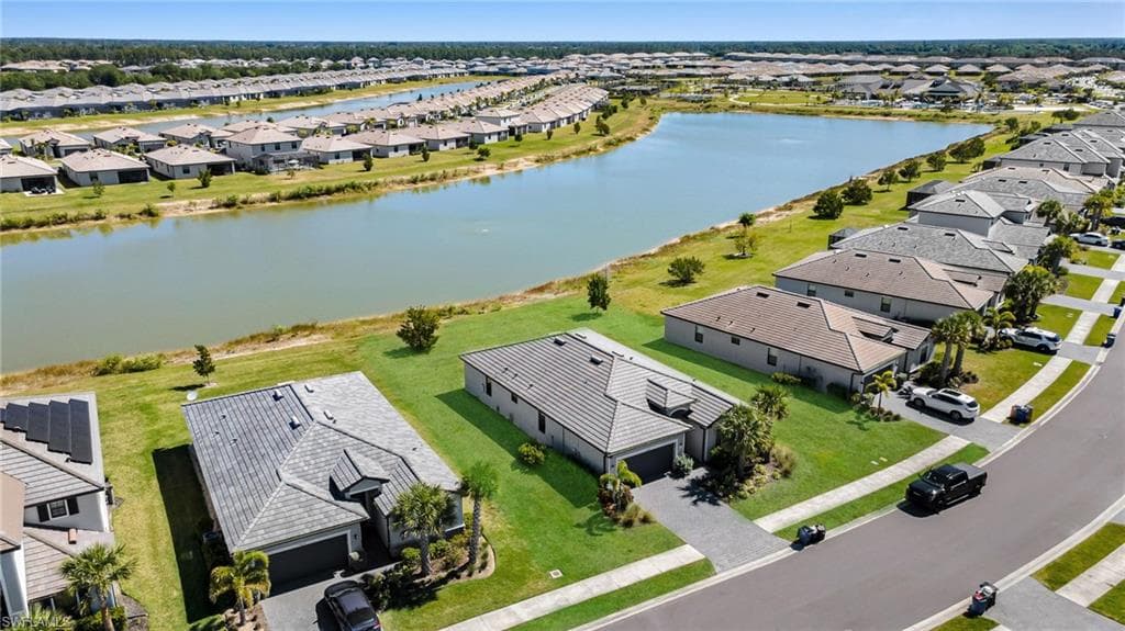 13846 Pine Lodge LN-37