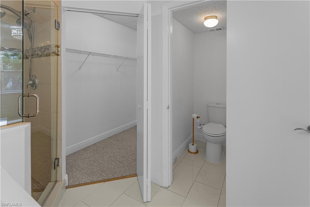 12561 Equestrian CIR 816-20