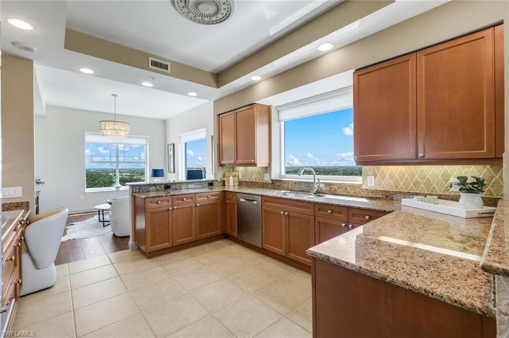 455 Cove Tower DR 1701-10