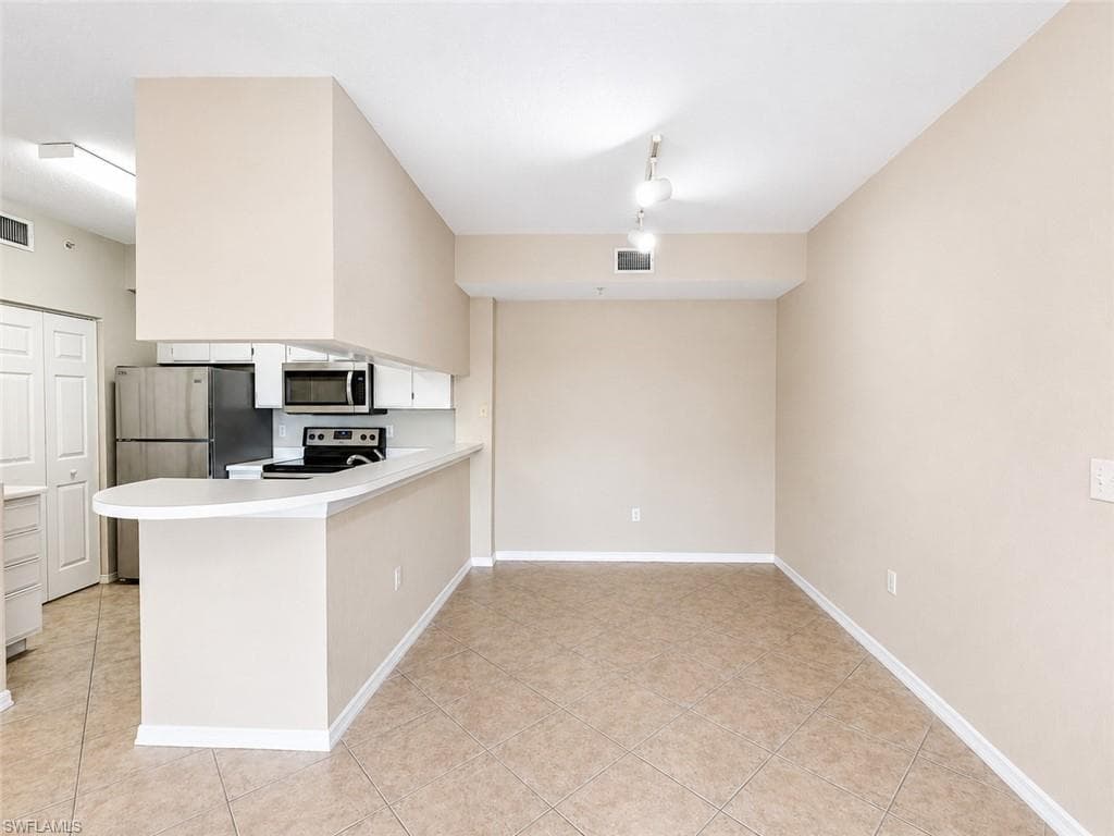 6490 Aragon WAY 303-10
