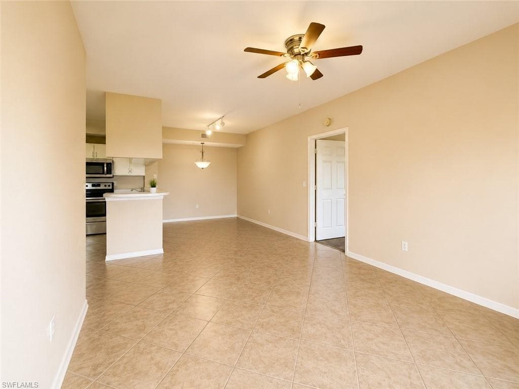 6490 Aragon WAY 303-14