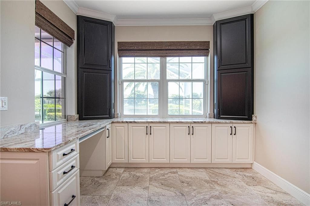 2534 Verdmont CT-8