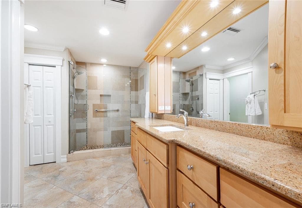 551 Beachwalk CIR-23