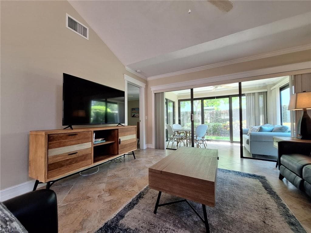 551 Beachwalk CIR-32