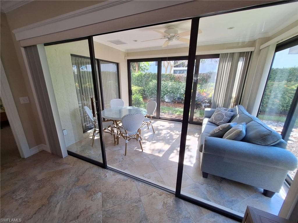 551 Beachwalk CIR-38