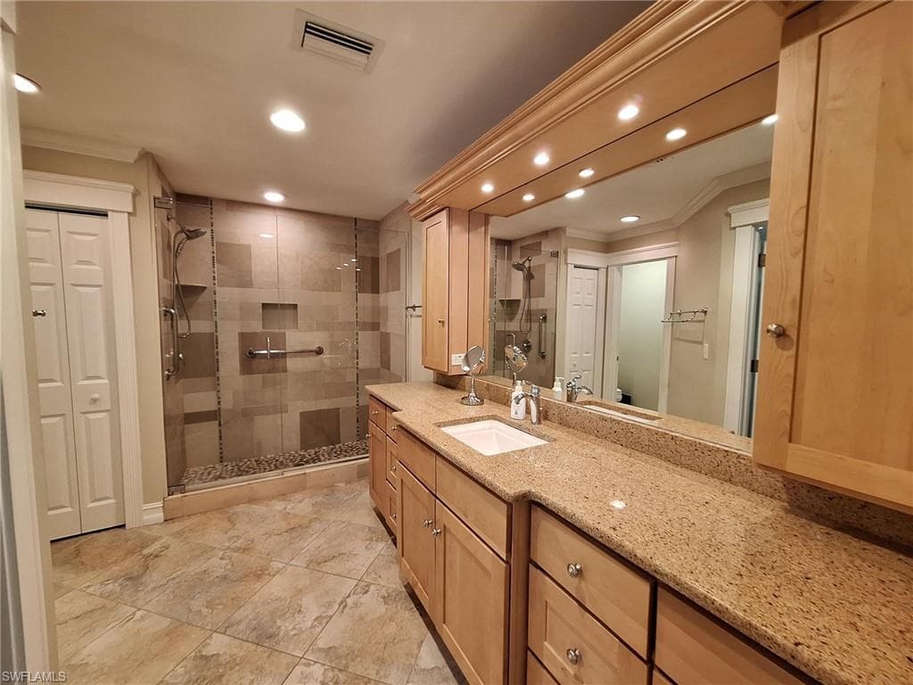 551 Beachwalk CIR-44