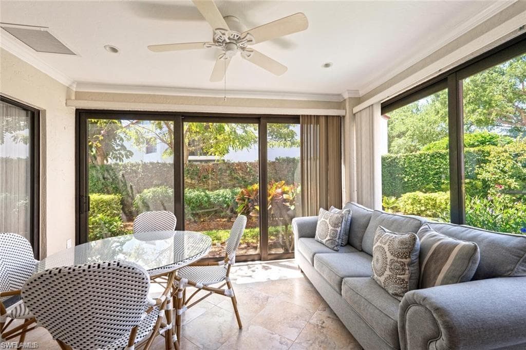 551 Beachwalk CIR-40