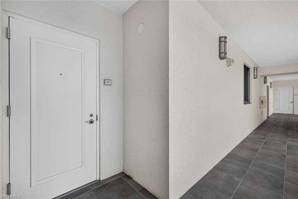3000 Oasis Grand BLVD 505-26