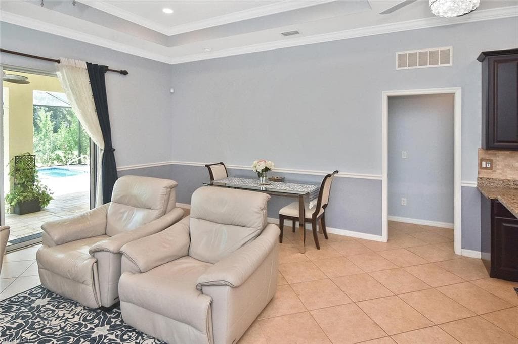 2549 Ashbury CIR-17