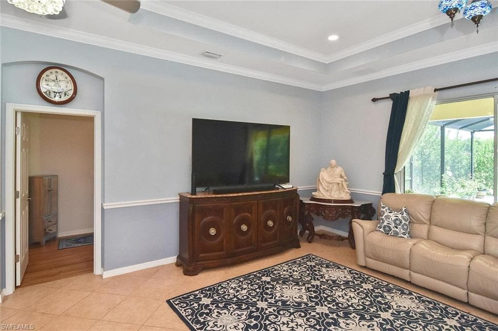 2549 Ashbury CIR-16