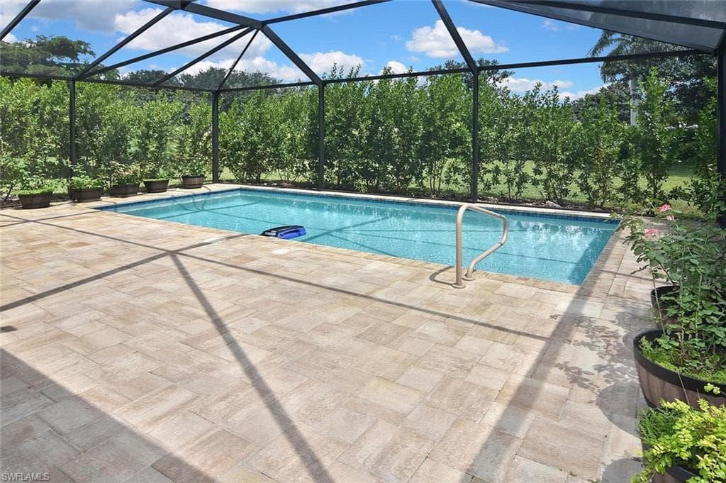 2549 Ashbury CIR-39