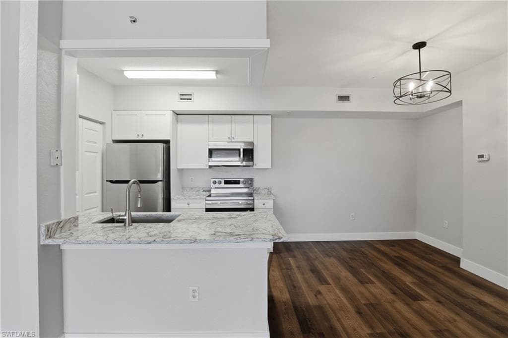6321 Aragon WAY 306-13