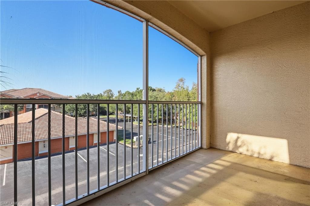 6321 Aragon WAY 306-24