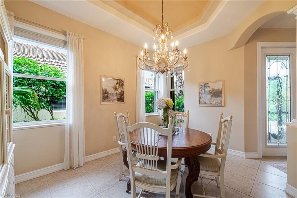 10523 Bella Vista DR-17
