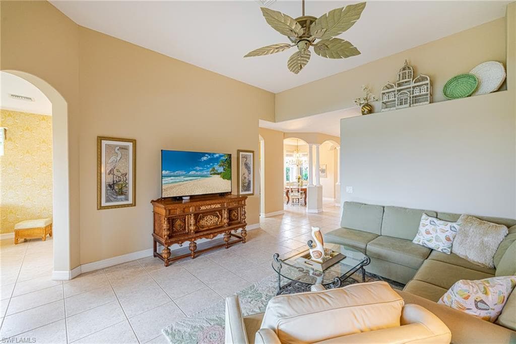 10523 Bella Vista DR-24
