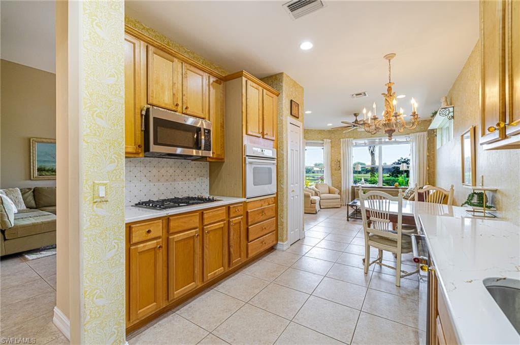 10523 Bella Vista DR-30