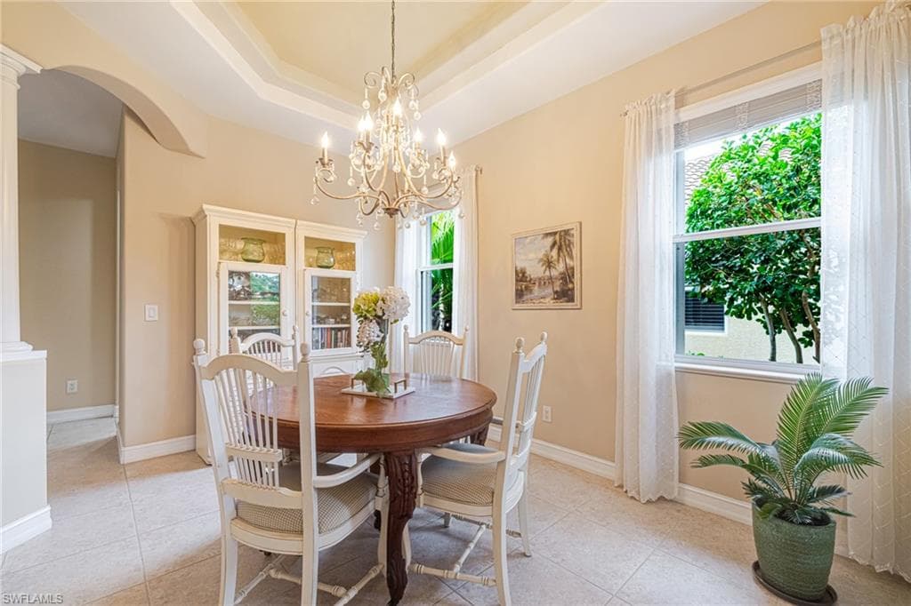 10523 Bella Vista DR-18