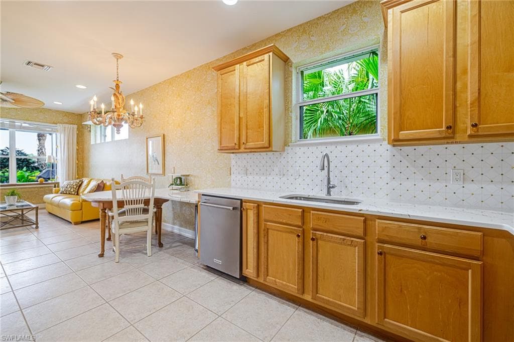 10523 Bella Vista DR-31