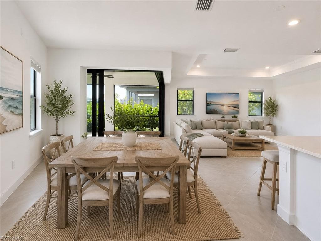 3929 Hampton CIR-2