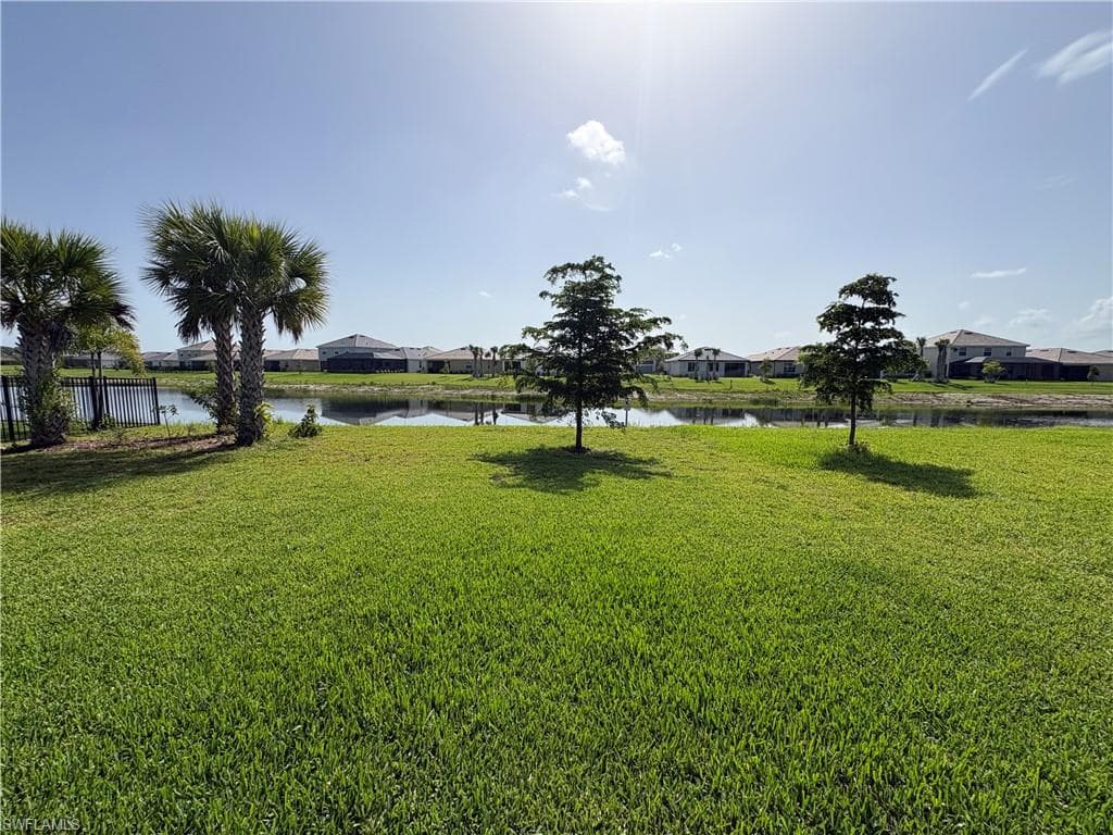 3929 Hampton CIR-6
