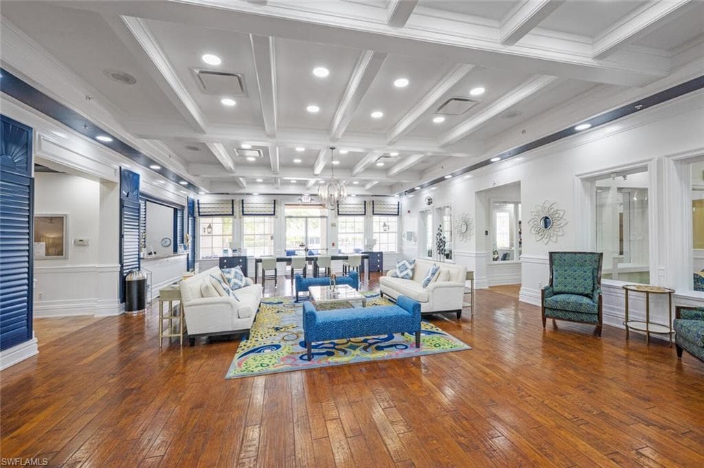 3929 Hampton CIR-20