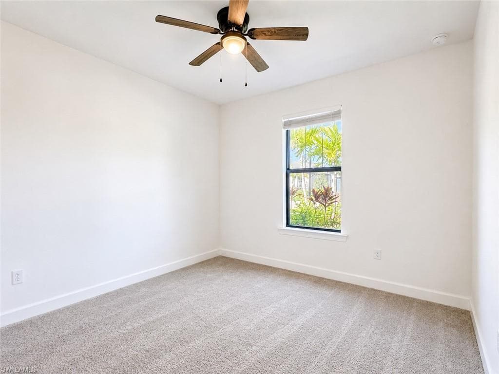 3929 Hampton CIR-14