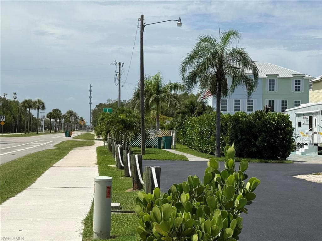 675 Copeland AVE S-27