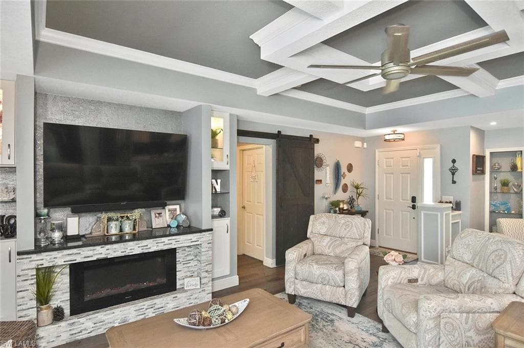 2893 N Vizza LN-7