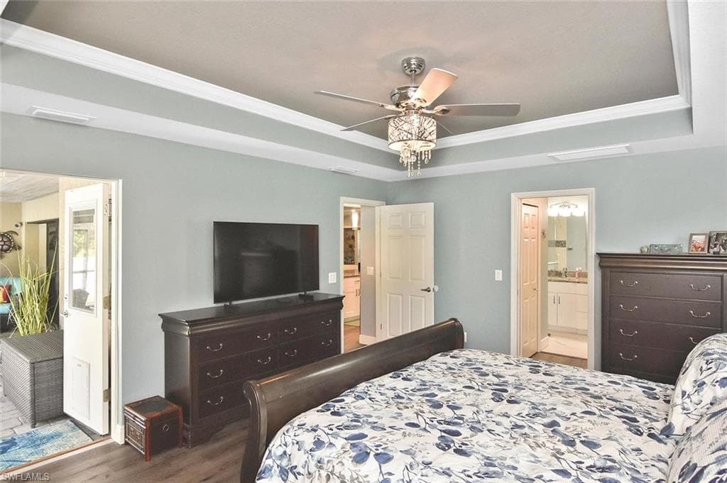 2893 N Vizza LN-18