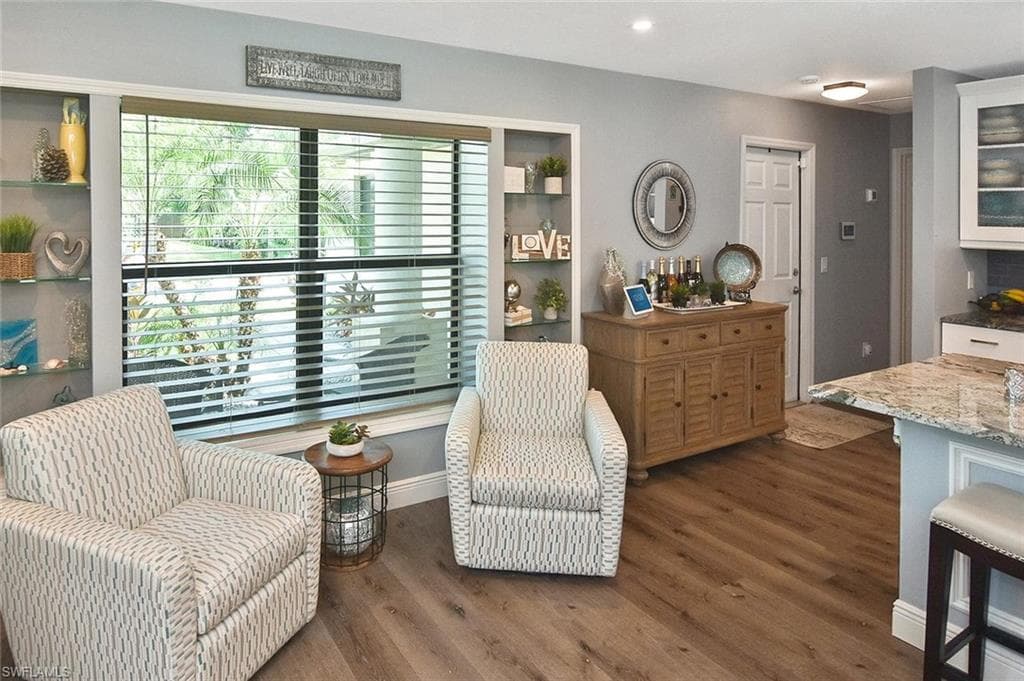 2893 N Vizza LN-25