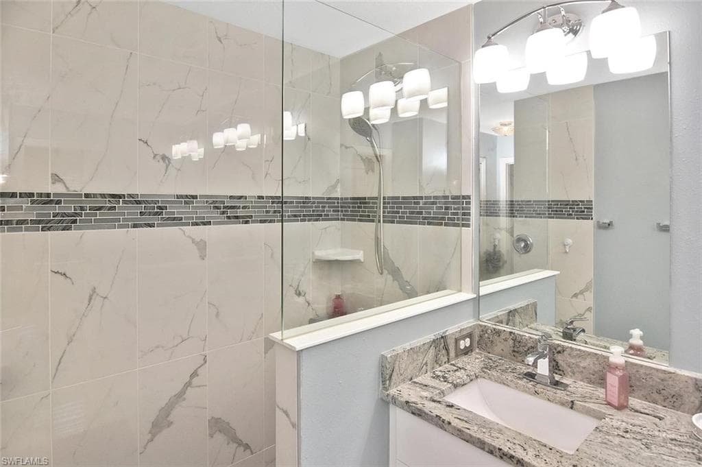 2893 N Vizza LN-21