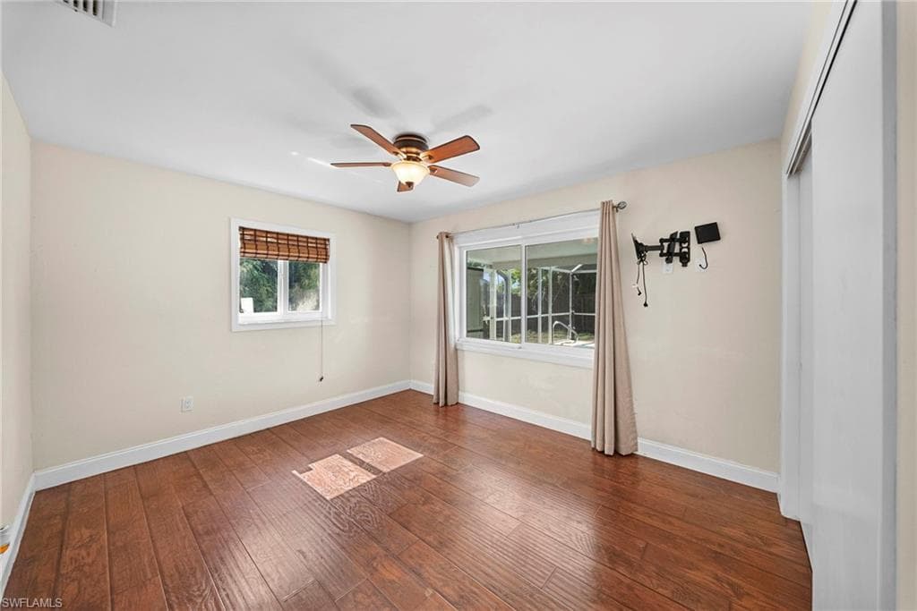 7454 Sea Island RD-20