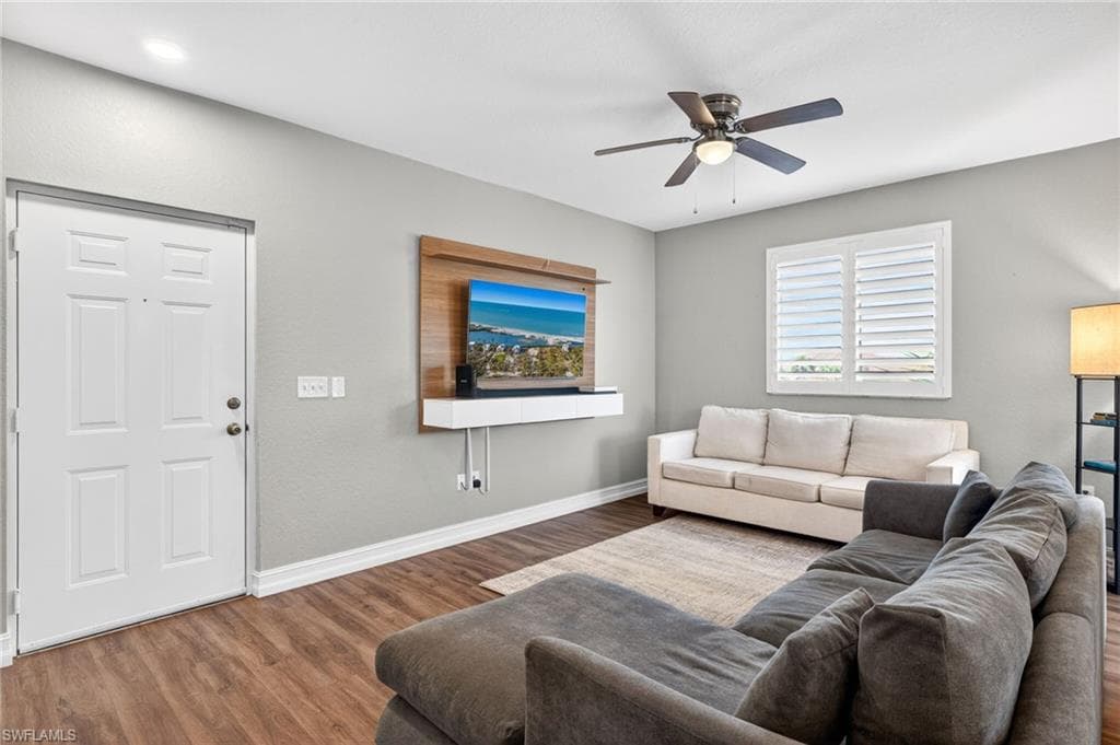 6481 Aragon WAY 304-3
