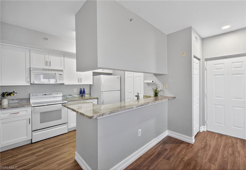 6481 Aragon WAY 304-8