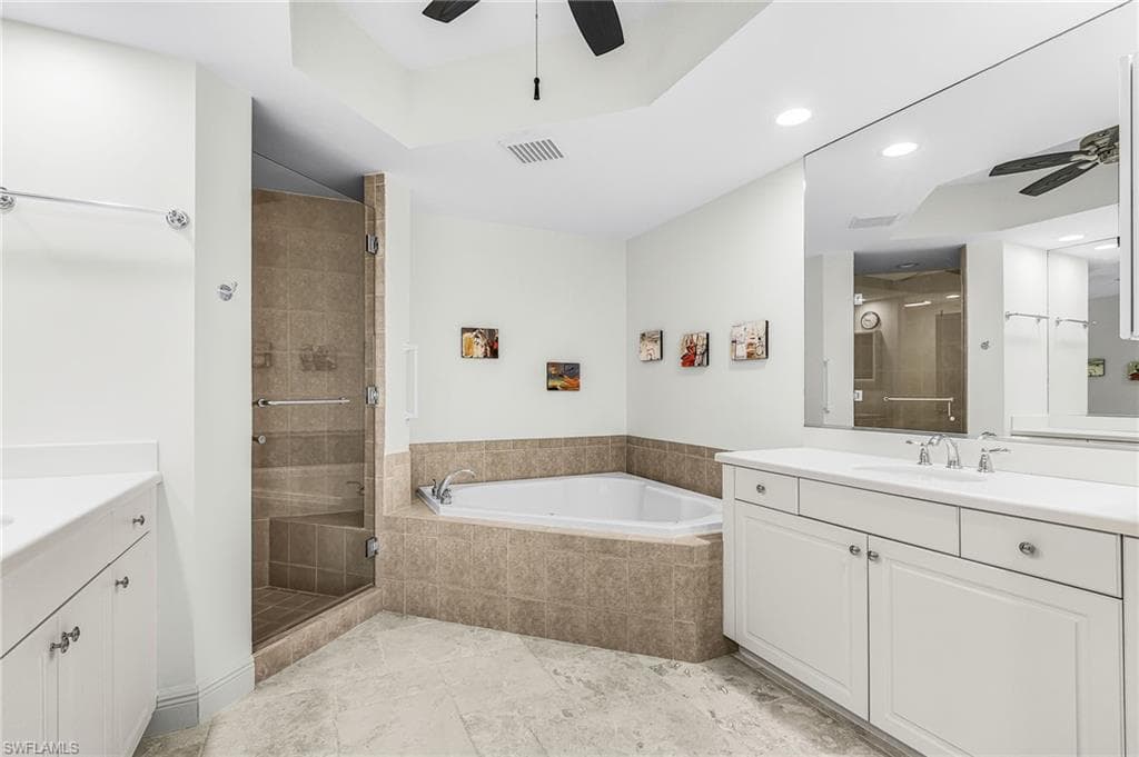 2090 W First ST 1009-14