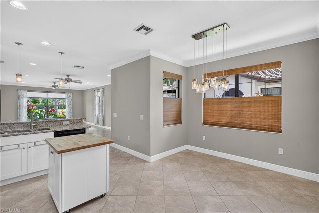 1482 Oceania DR S-11