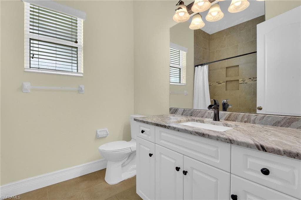 11620 Spoonbill LN-26