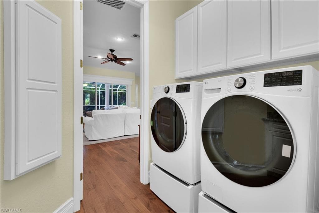 11620 Spoonbill LN-30