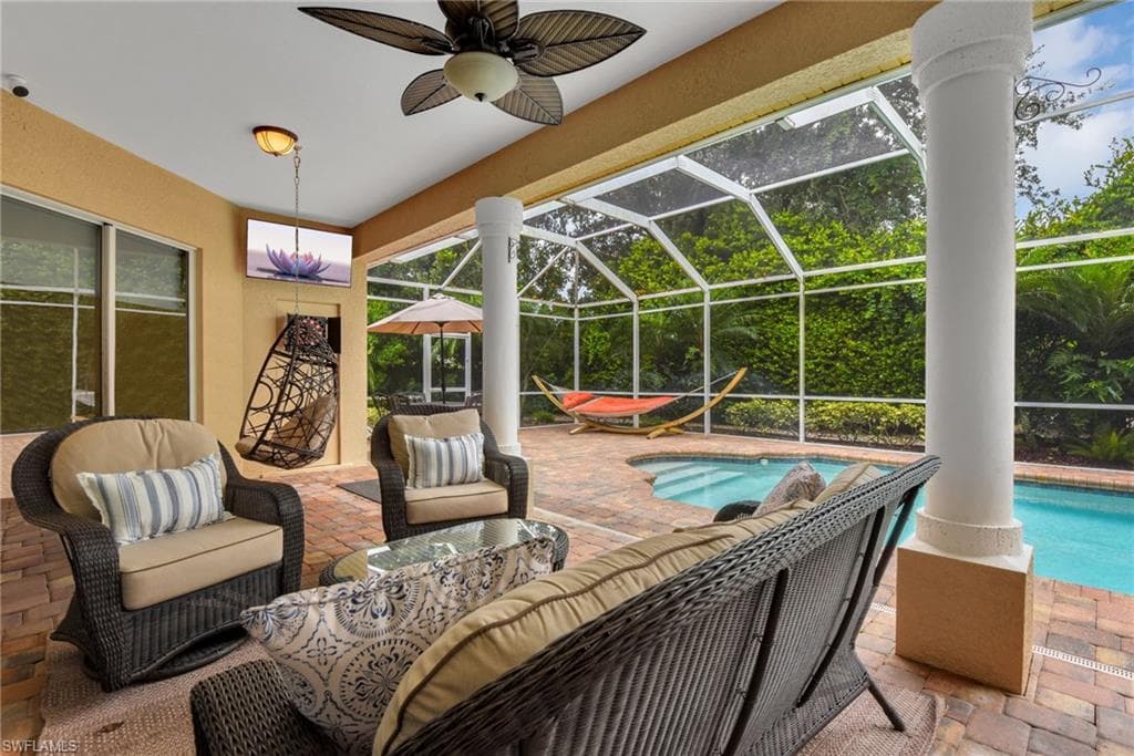 11620 Spoonbill LN-33