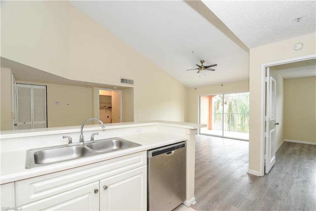 1275 Wildwood Lakes BLVD 303-13